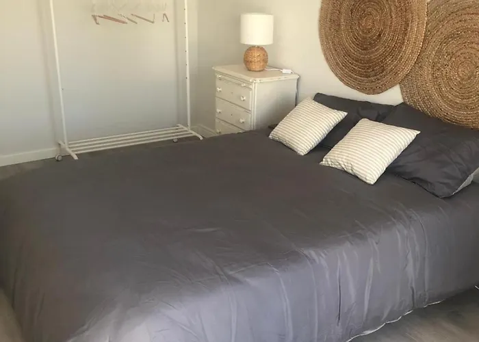 Casa Do Ze Grande Casa de Férias Silveira (Lisbon)