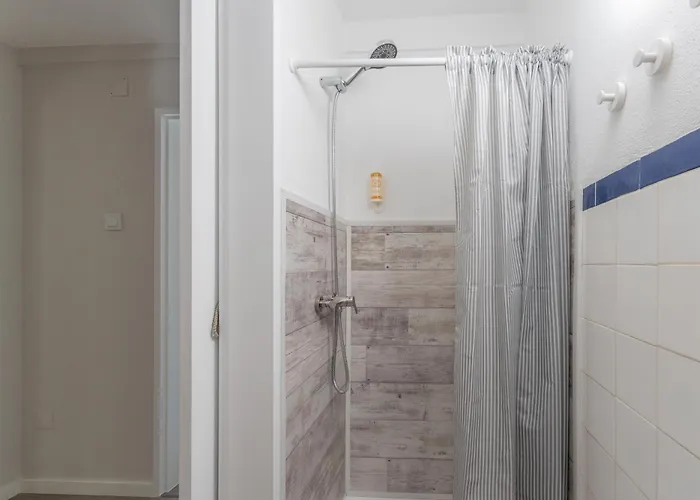 Casa Do Ze Grande Casa de Férias Silveira (Lisbon)