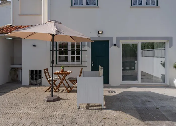 Casa de Férias Casa Do Ze Grande Silveira (Lisbon)